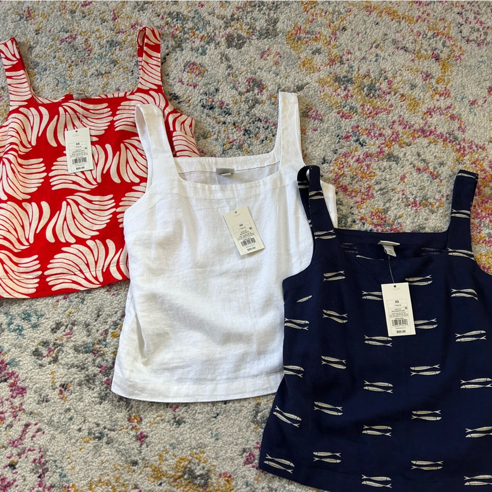 A New Day set of tank tops NWT XS